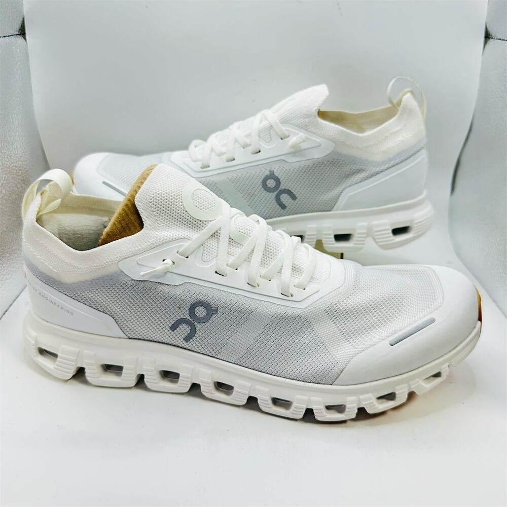 On Cloud 6 Versa Casual Sneakers Triple White Cushioned Walking | Men's Size 11